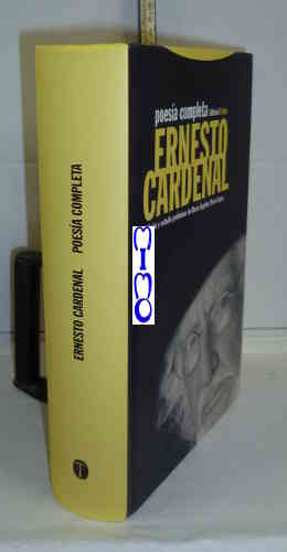 Portada del libro POESÍA COMPLETA de Ernesto Cardenal. 1ª edición