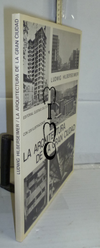 Portada del libro LA ARQUITECTURA DE LA GRAN CIUDAD. 1ª edición. Con 229 ilustraciones