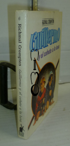 Portada del libro GUILLERMO Y EL COHETE A LA LUNA. Traducción de C. Peraire del Molino